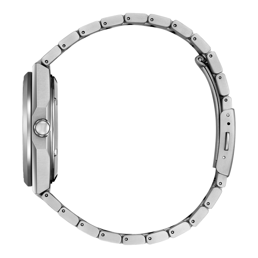 Hopeinen kello metallirannekkeella, sivukuva, moderni muotoilu, tyylikäs asuste.