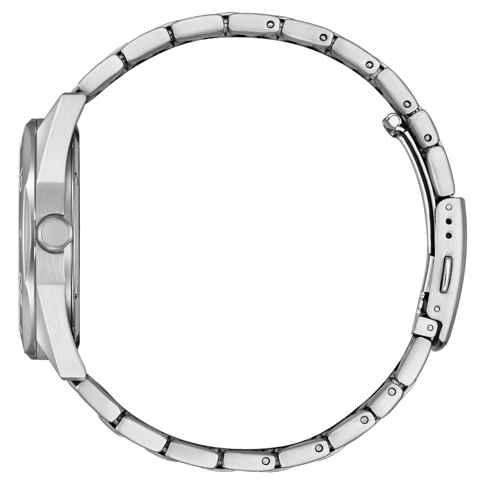 Hopeinen rannekello metallirannekkeella sivusta valkoisella pohjalla.