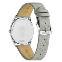 Citizen-kellon takaosa, ruostumaton teräs, nahkaranneke, vedenkestävä, eco-drive, safiirikristalli