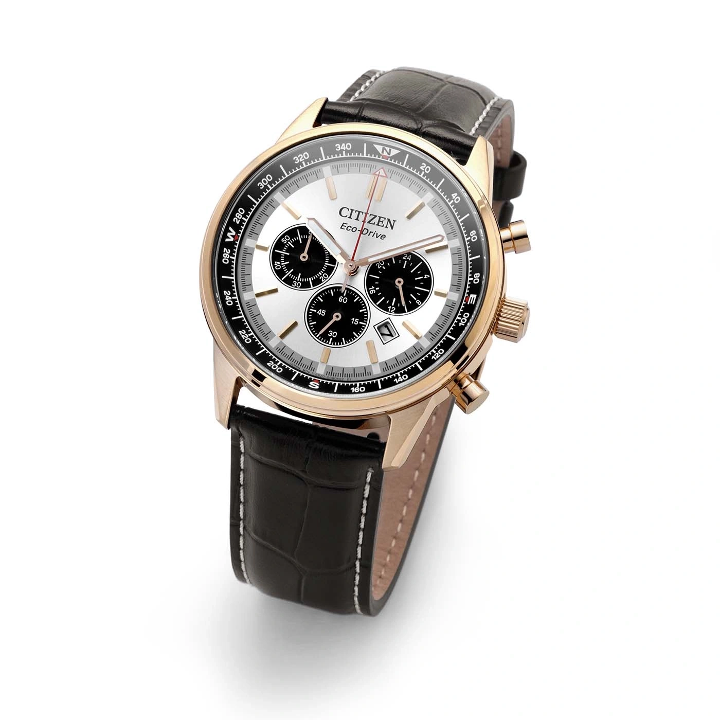 Ruusukultainen Citizen Eco-Drive kronografikello, jossa valkoinen kellotaulu ja musta nahkaranneke.