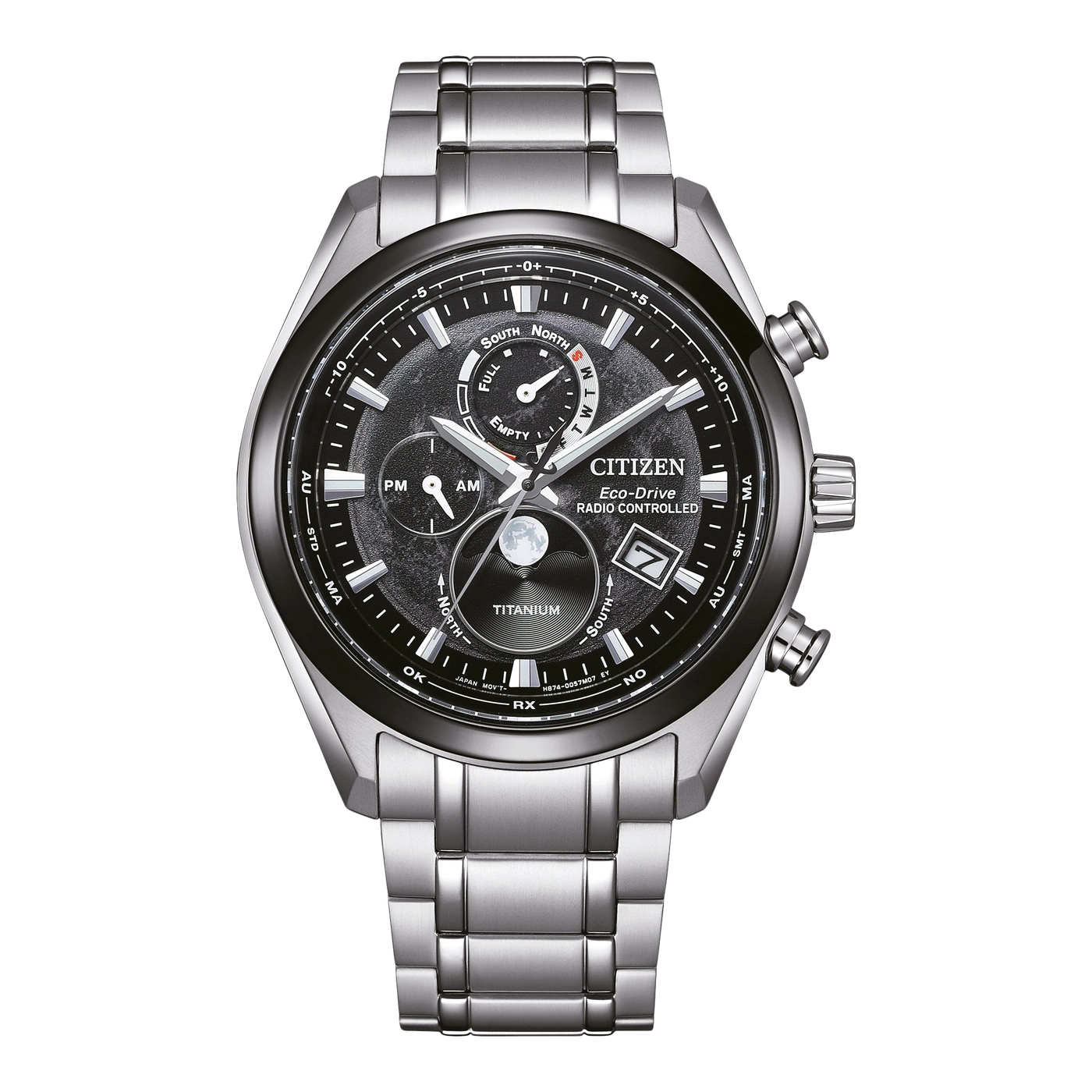Citizen Eco-Drive -kello mustalla kellotaululla, titaanilla, radio-ohjattu ja päivämääränäytöllä.
